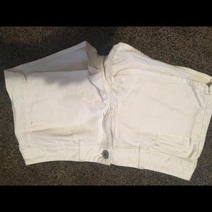 White American Eagle Shorts